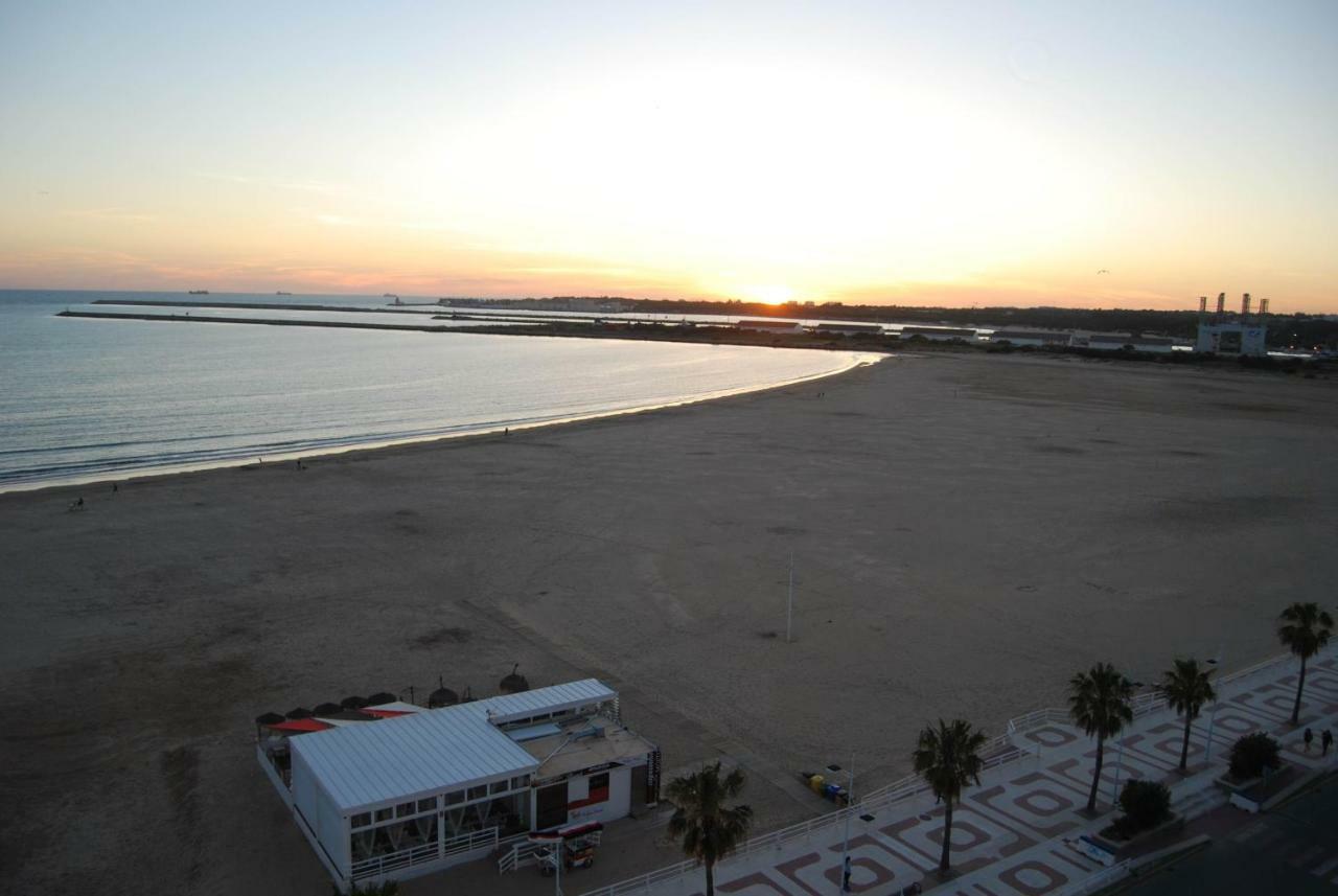 La Casa De Los Faros إل بويرتو دي سانتا ماريا المظهر الخارجي الصورة